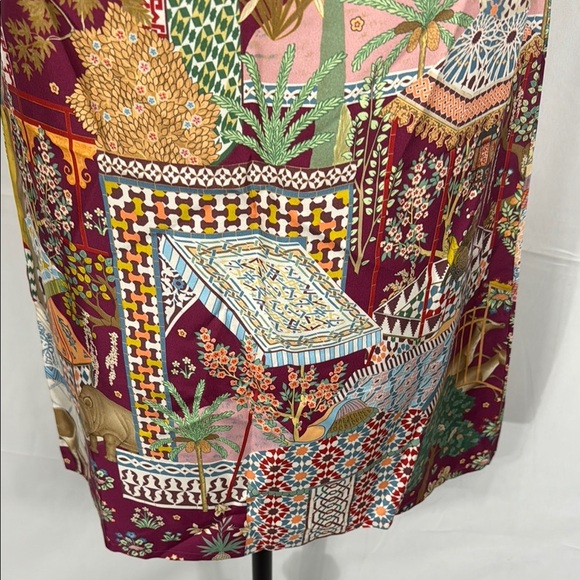 Salvatore Ferragamo Limited Edition Burgundy Multicolor Silk Top Size S - Picture 10 of 10